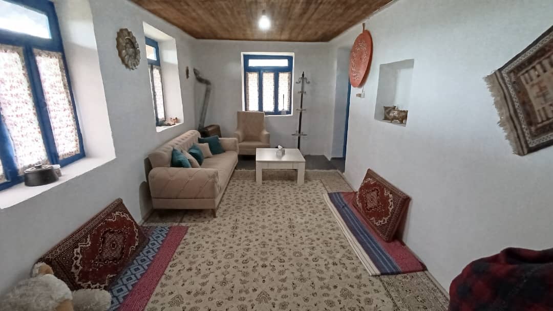 اجاره اقامتگاه سنتی در روستای آهندان لاهیجان - مهمانخانه نما