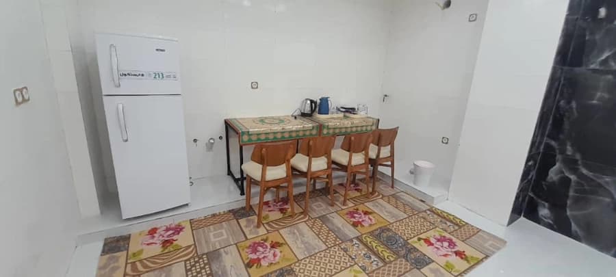 میز غذاخوری