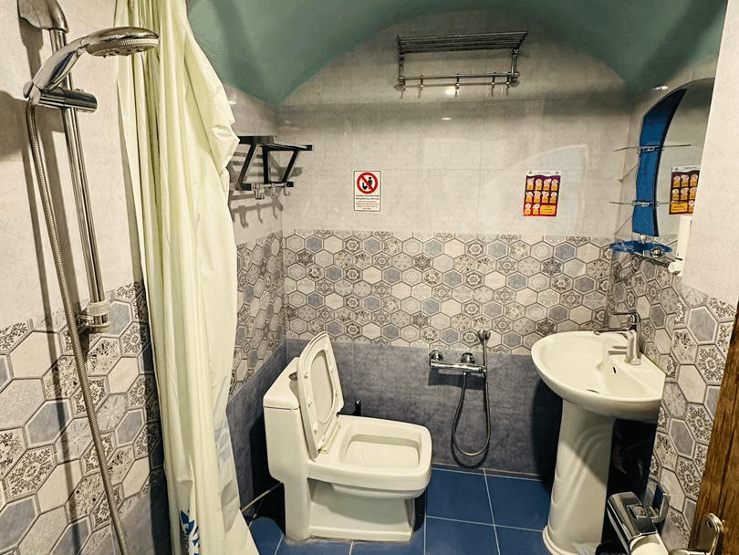 اجاره اقامتگاه سنتی در یزد - پسته 104 محوطه