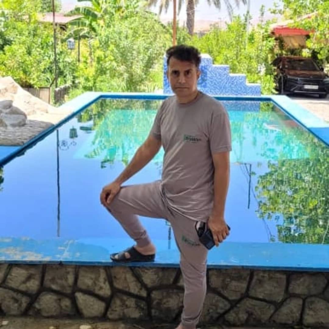 hostIntroImage-خلیل تمیمی