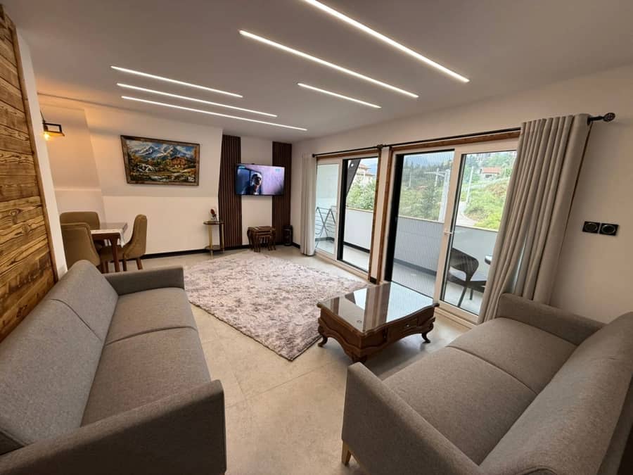 ویلا با استخرسرپوشیده آبگرم در روستا سیاسان رامسر نما ویلا