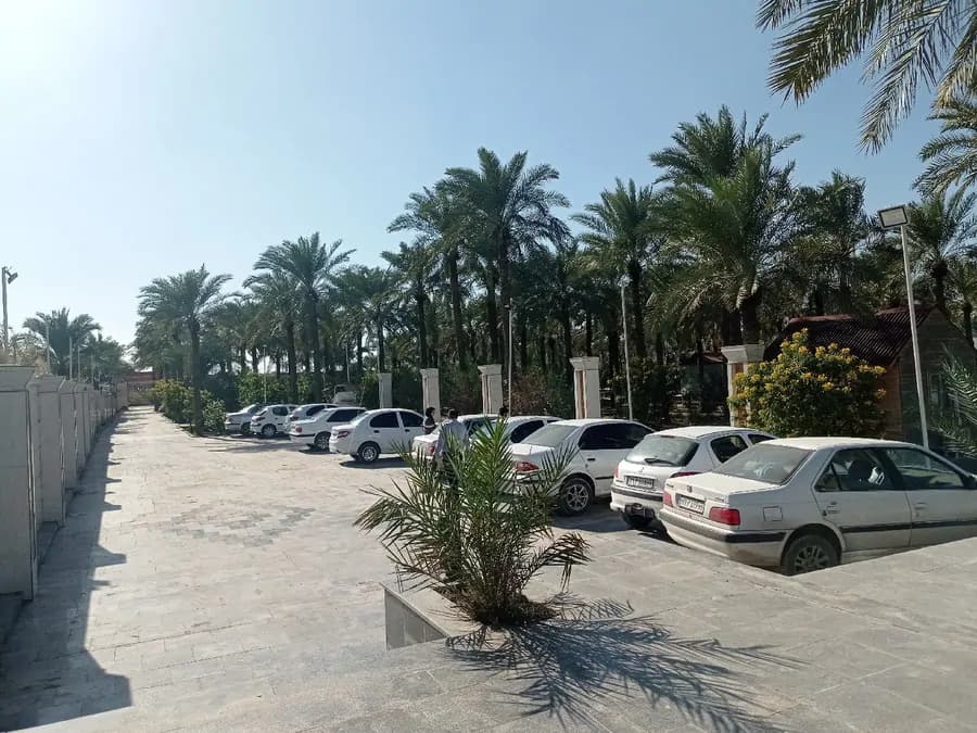 پارکینگ اقامتگاه