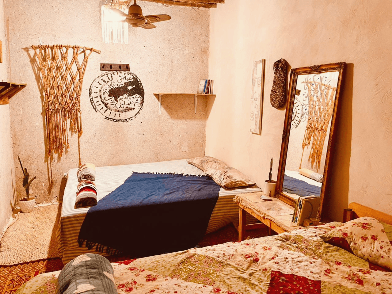 اقامتگاه بومگردی ساحلی در هرمز - ماهی اتاق ماهی