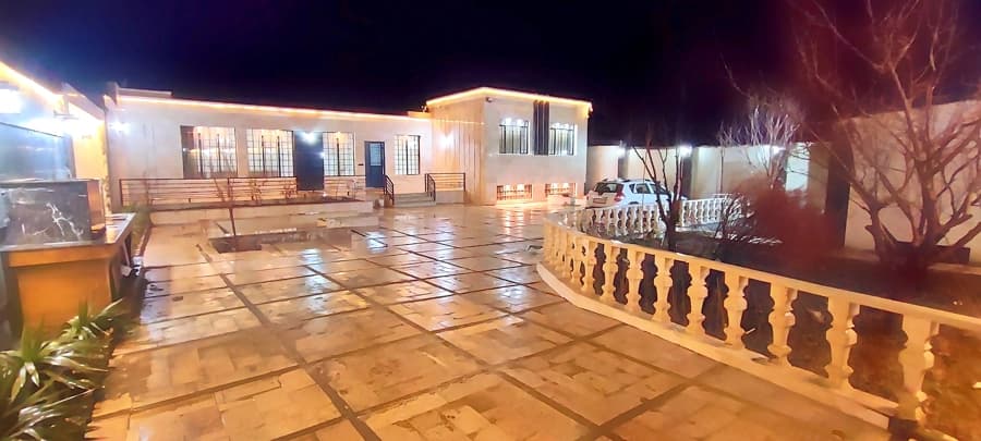 چشم انداز ویلا در شب
