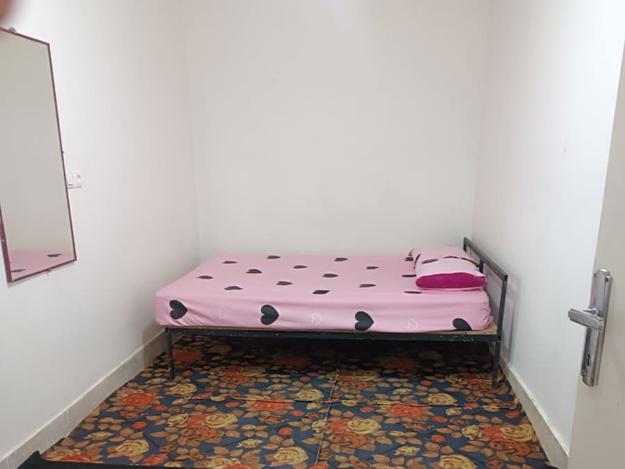 اتاق 2