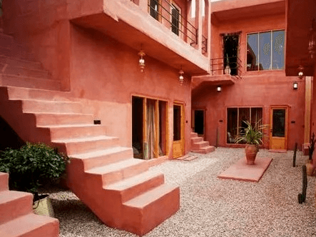 بوتیک هتل ساحلی در روستای سلخ قشم - دوتخته محوطه