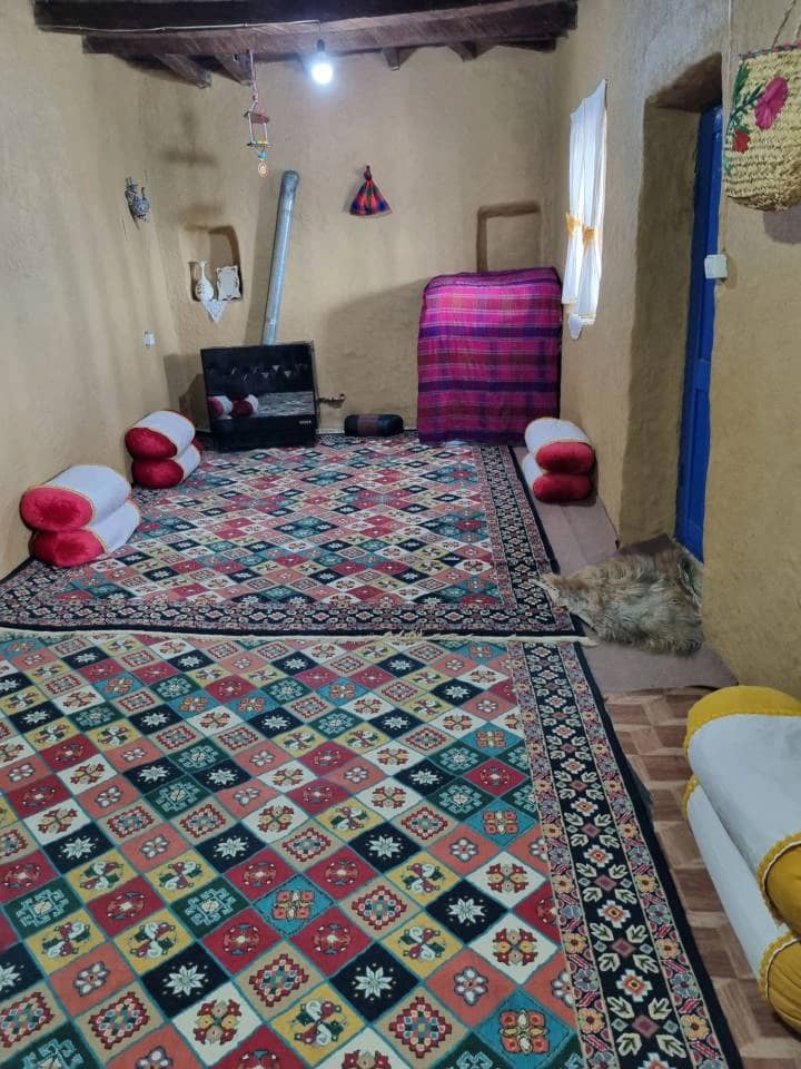 اجاره اقامتگاه بومگردی در بالابند تنکابن