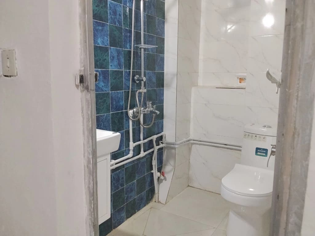سرویس فرنگی و حمام مستر