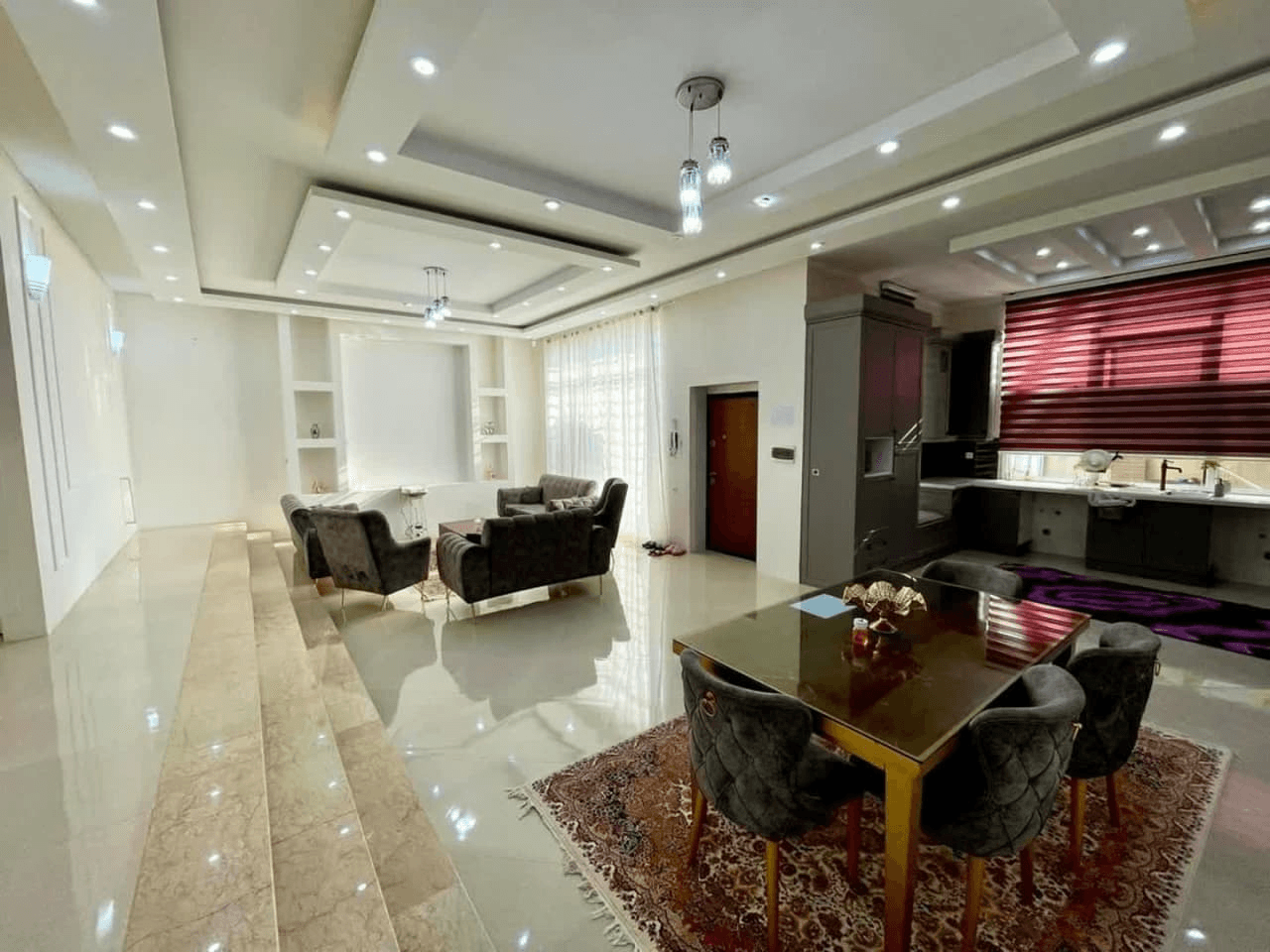 اجاره ویلا با استخر سرپوشیده آبگرم در روستای زکیآباد کردان نما