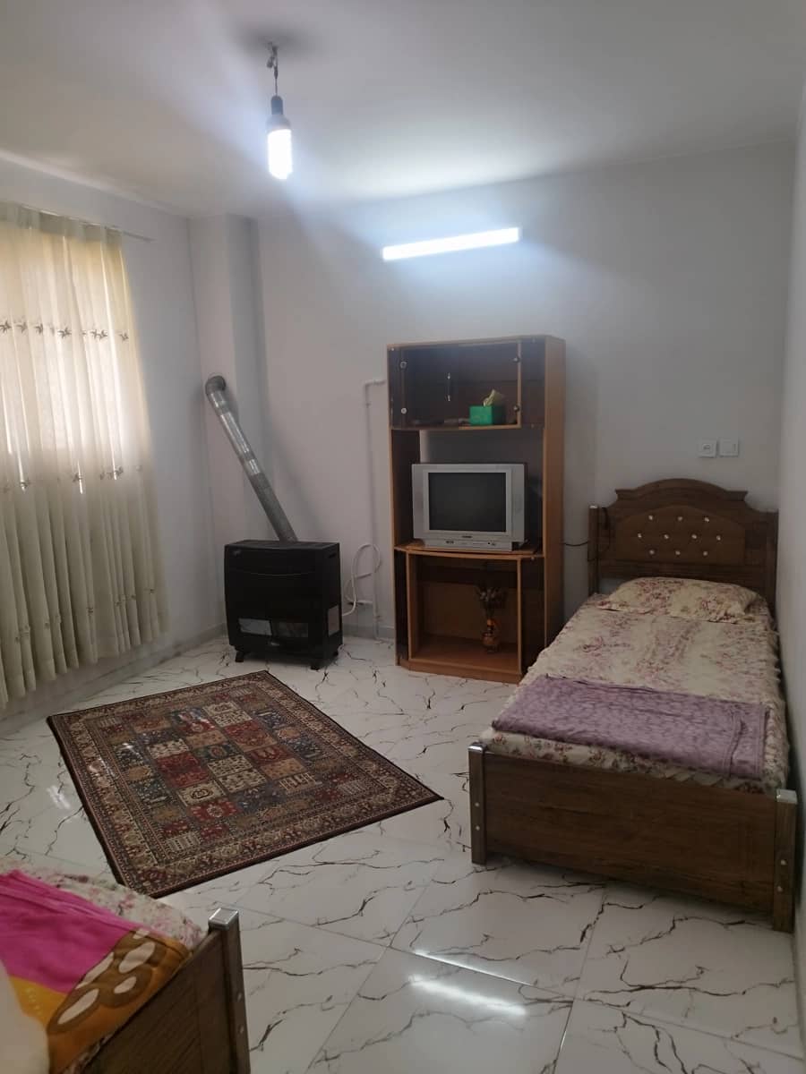 آپارتمان در خیابان هشت شهریور سمنان سالن