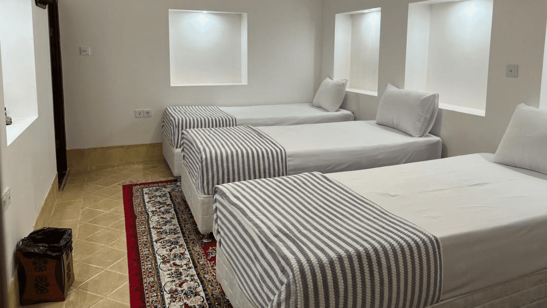 اجاره اتاق در خیابان فهادان یزد - 113 اتاق