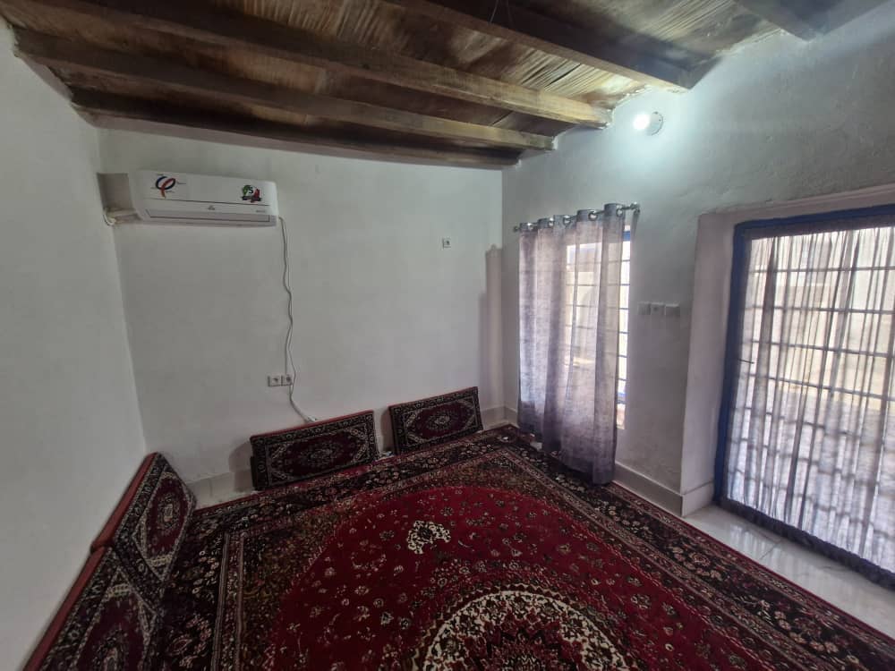 اقامتگاه بومگردی ساحلی در جزیره هرمز - 12متری