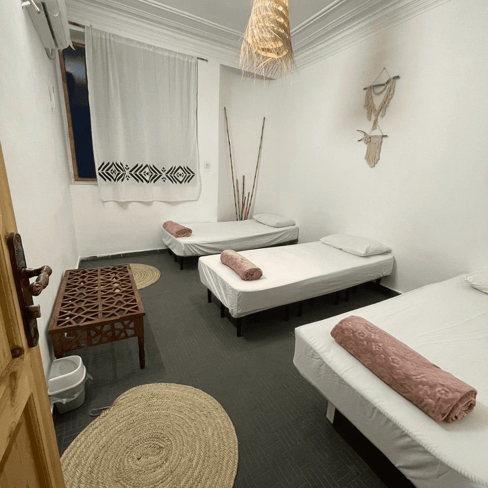 اقامتگاه بومگردی در شیب دراز قشم - سه تخته محوطه