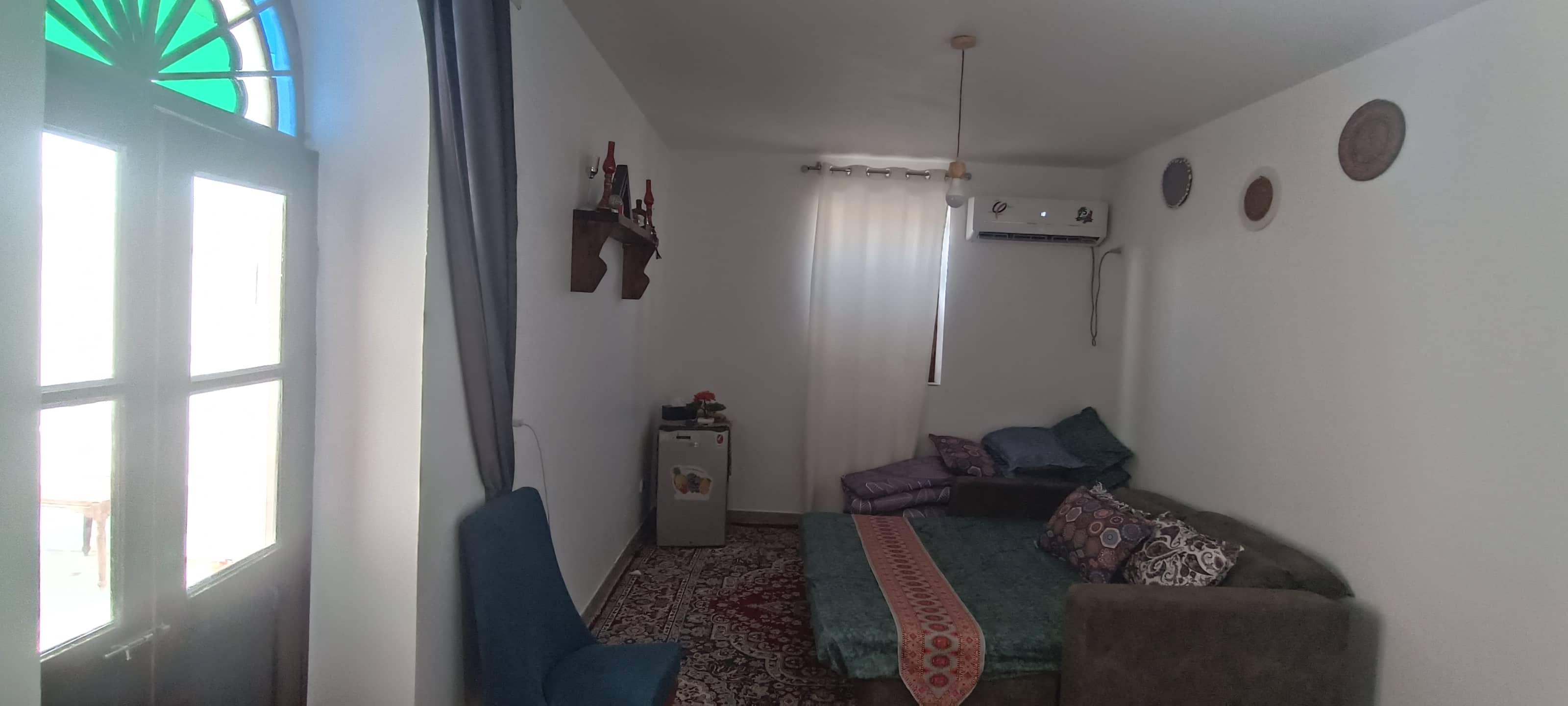 اقامتگاه ساحلی در روستای بربو دلوار - لیان همکف نما و ورودی واحد