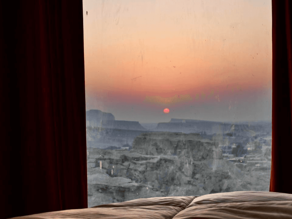 اقامتگاه بومگردی در روستا طبل قشم - vip 1 حیاط اقامتگاه