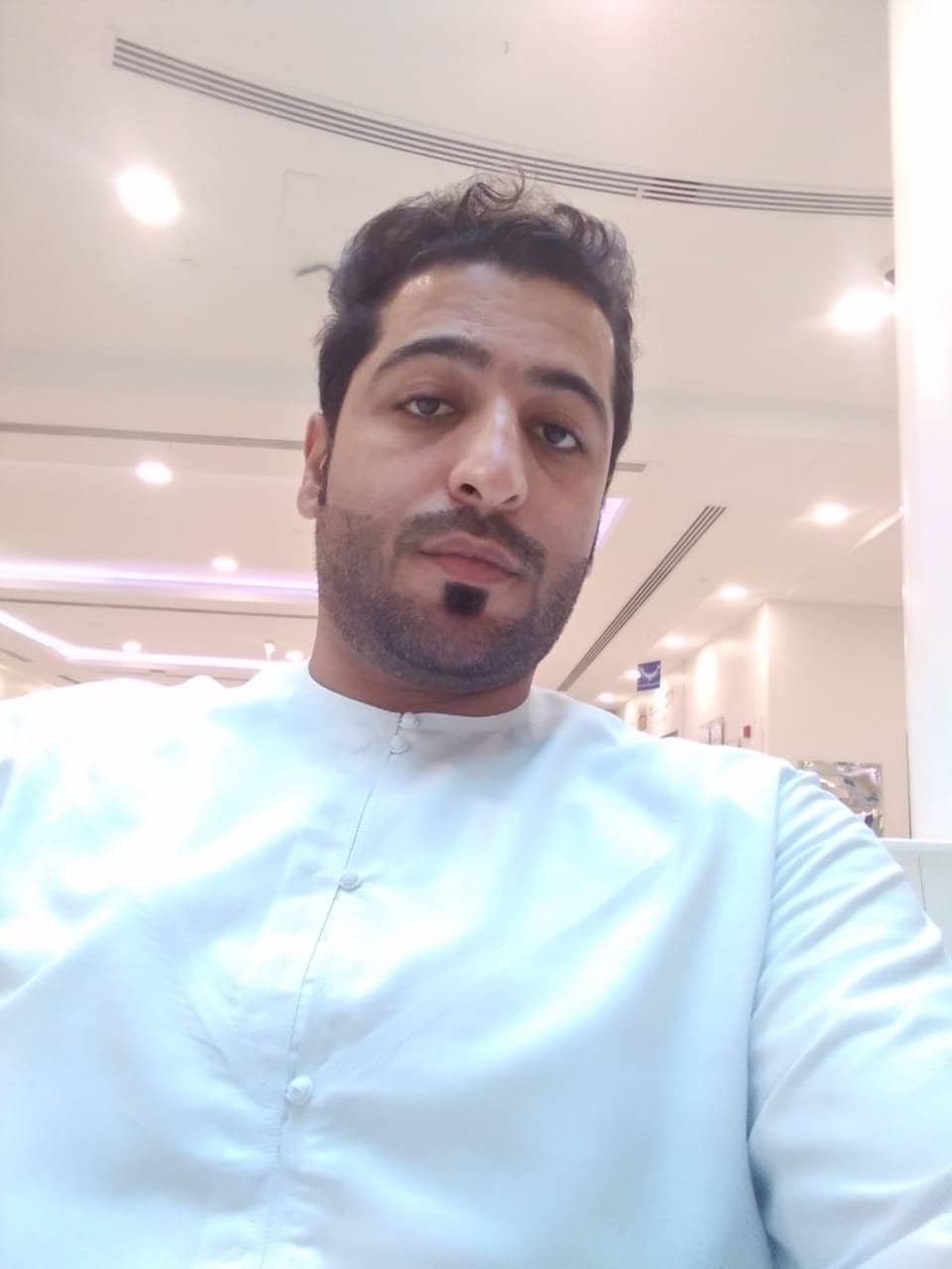 hostIntroImage-امیر حیدری