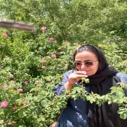 hostIntroImage-مریم خدادوست قمصری
