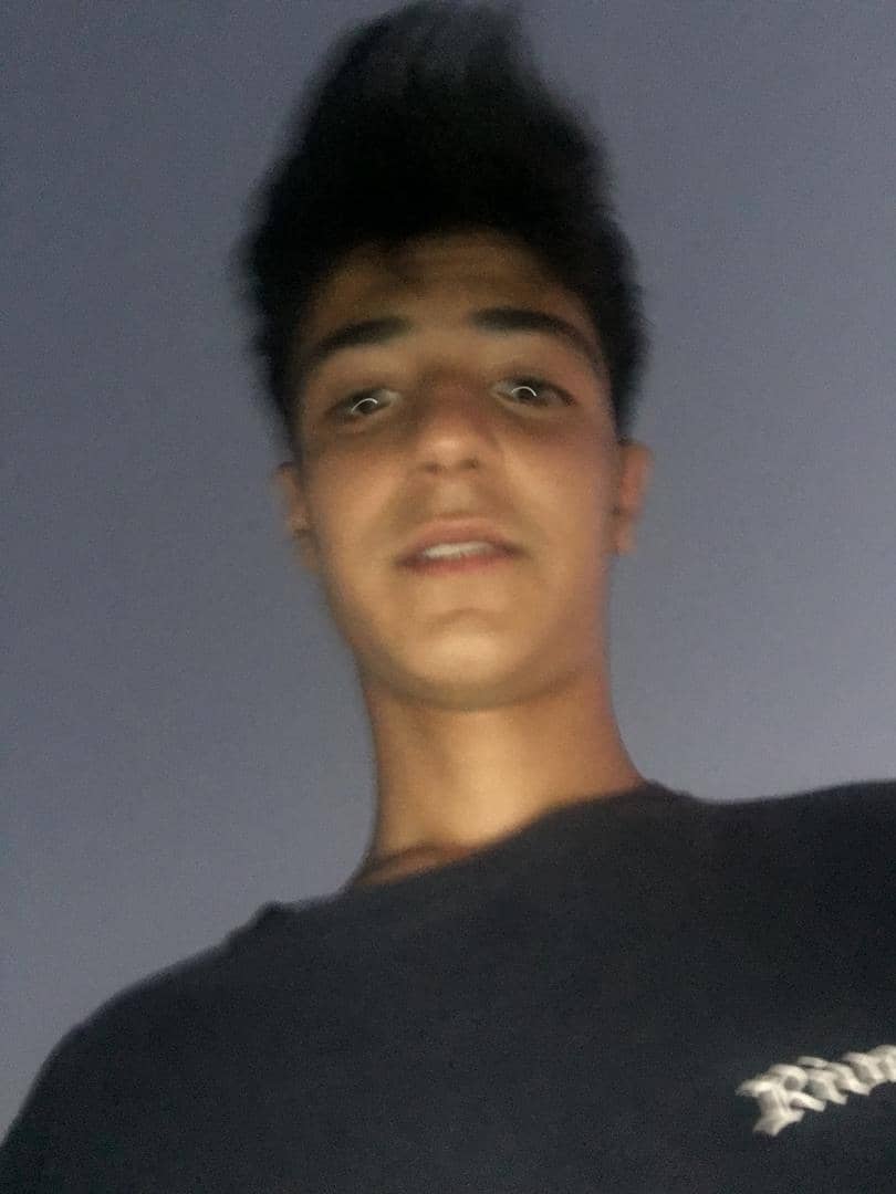 hostIntroImage-پوریا عزیزی