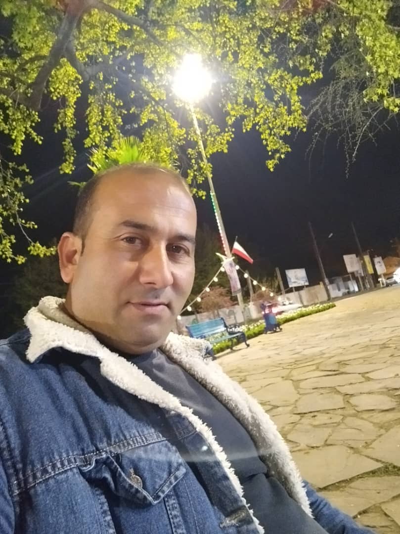 hostIntroImage-شهروز دادکار