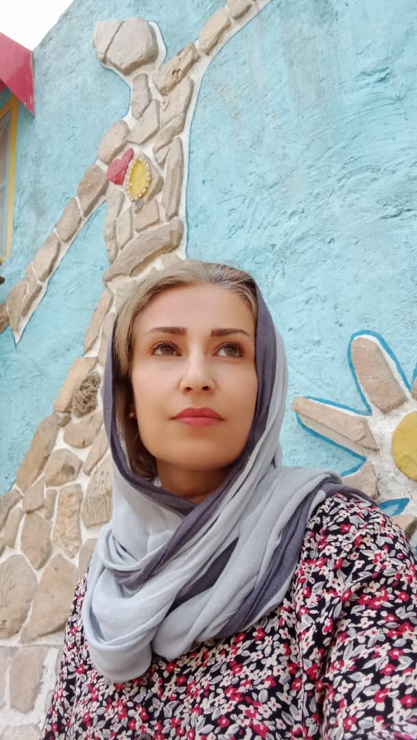 hostIntroImage-نسرین امیر عضدی
