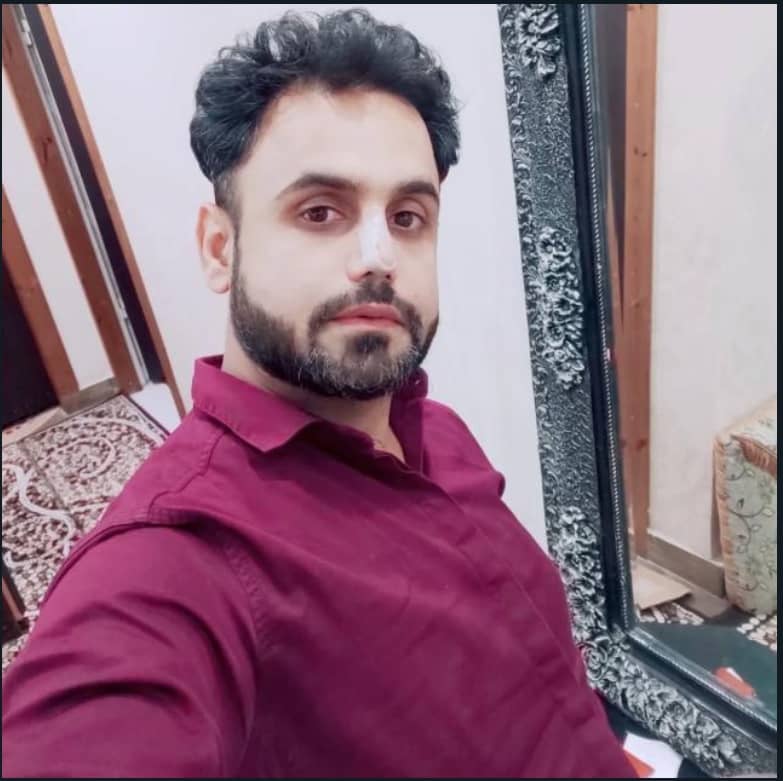 hostIntroImage-عباس شهبازی