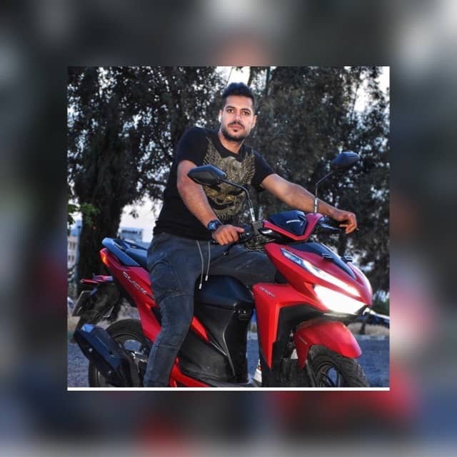 hostIntroImage-علی یحیی