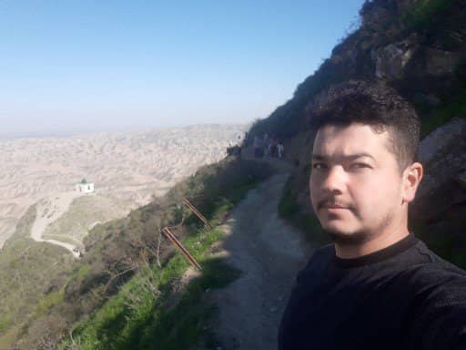 hostIntroImage-مصطفی خیرگو