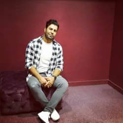 hostIntroImage-سیدرضا قربانی