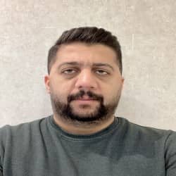 hostIntroImage-کامبیز سقائی