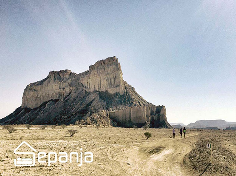راهنمای سفر به دره تندیسهای قشم — طبیعت شگفتانگیز | سپنجا 3 دره تندیس ها قشم