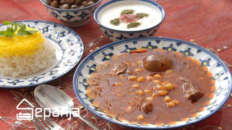 با 4 تا از خوشمزه ترین غذاهای محلی کاشان آشنا شوید 3 خورش نخود آله از غذاهای محلی کاشان