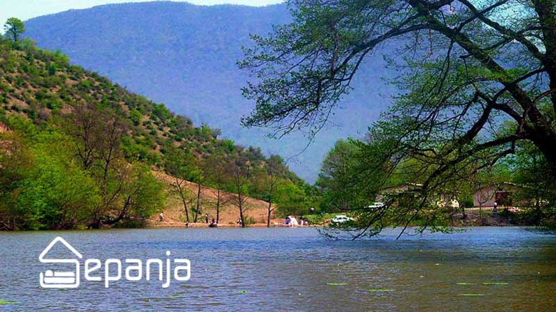 تصویر از دریاچه شورمست