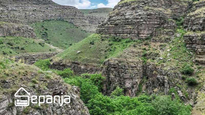دره بهشت یکی از دیدنی های روستاهای گردشگری شیروان