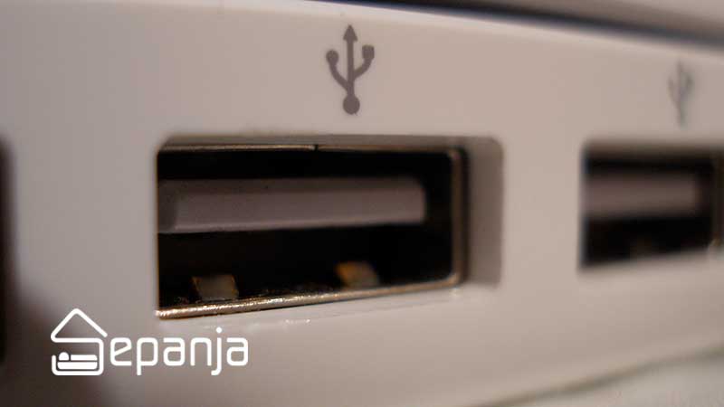 اهمیت پورت usb در سفر تجاری