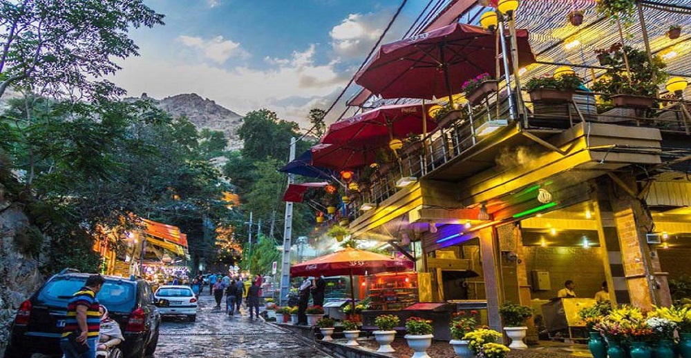 بهترین مکانهای شبگردی تهران — شور و هیجان شبانه پایتخت | سپنجا 7 بهترین مکان های شبگردی تهران