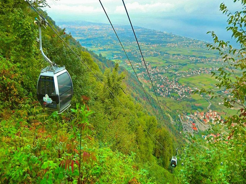راهنمای جامع گردشگری استان مازندران: بهترین شهرها و جاذبهها