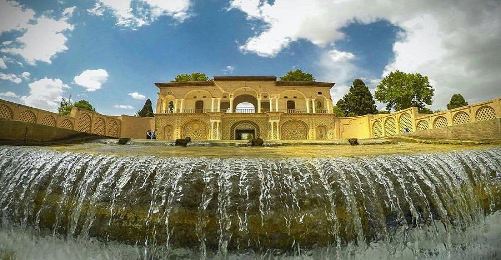 سیستم ابیاری باغ شازده