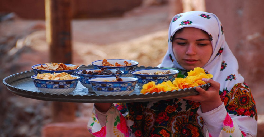 روستا ویونا ؛ یاقوتی سرخ در دل کویر 4 غذاهای محلی روستا ویونا