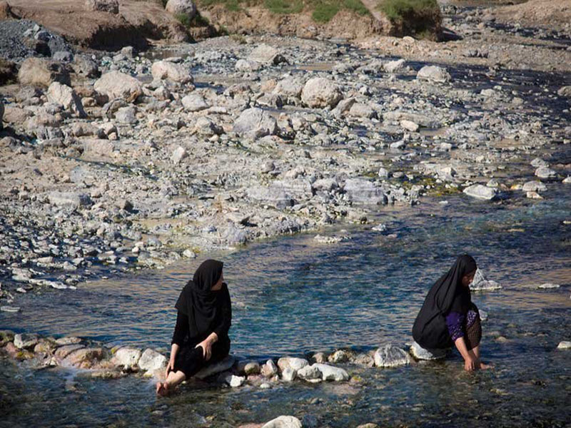 لذت هم زمان سفر و درمان با چشمه های آب گرم ایران 6 چشمه آب گرم دهلران