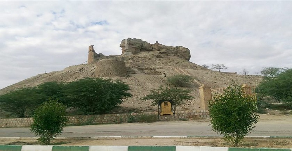 جاهای دیدنی بندرعباس 2 قلعه فین