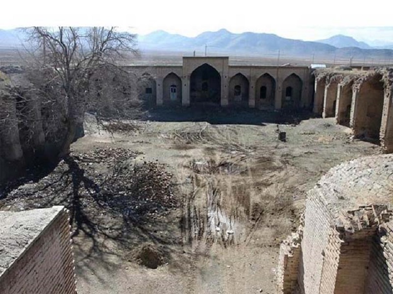 فهرست جاهای دیدنی اراک 6 کاروانسرای شاه عباسی