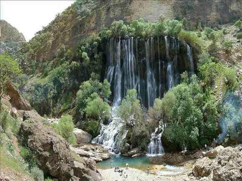 آشنایی با جاهای دیدنی اسفراین اولین شهر اقوام آریایی 4 آبشار ایزی