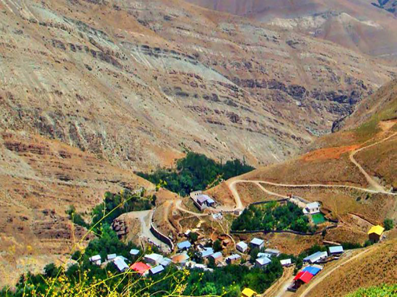 مسیر رفتن به دریاچه ارواح
