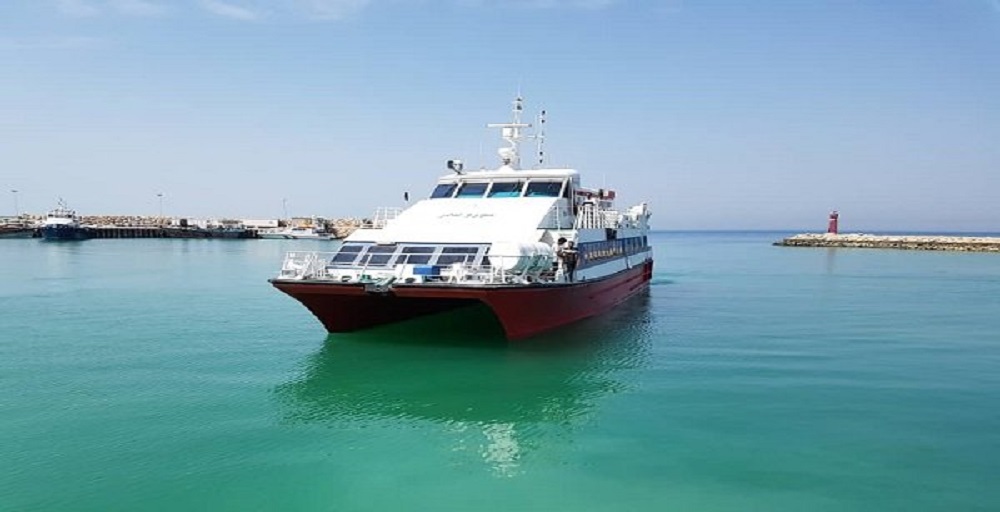 سفر دریایی به بندر گناوه