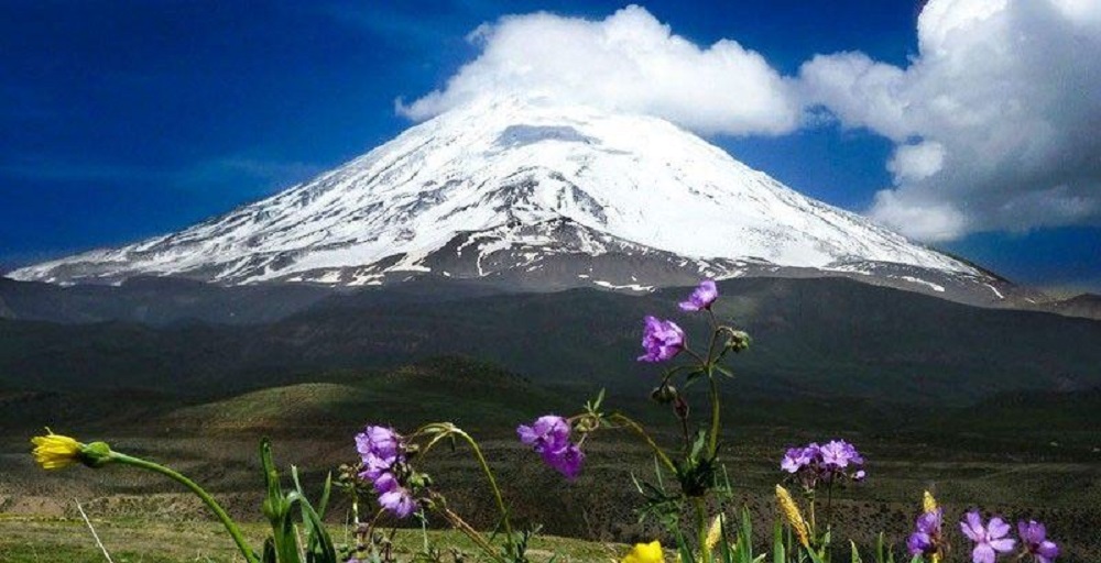 بهترین جاهای دماوند کجاست؟ 2 قله دماوند