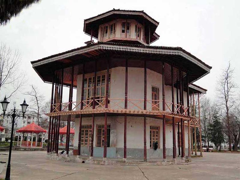 کلاه فرنگی