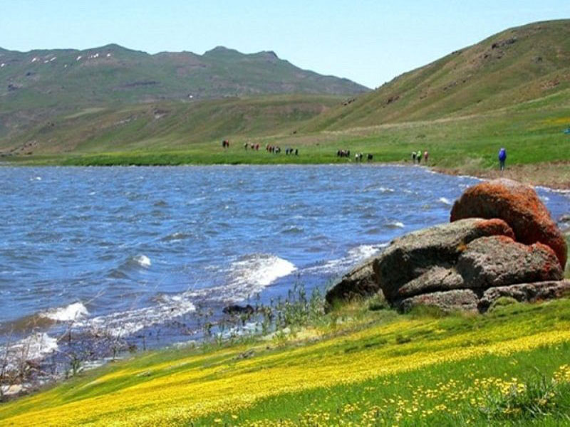 سوباتان تالش کجاست؟ 5 دریاچه نئور