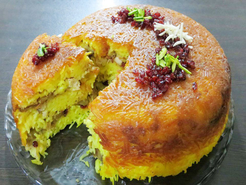 لیست 11 تایی از خوشمزه ترین غذاهای شیرازی + دستور پخت 4 شیرازی پلو