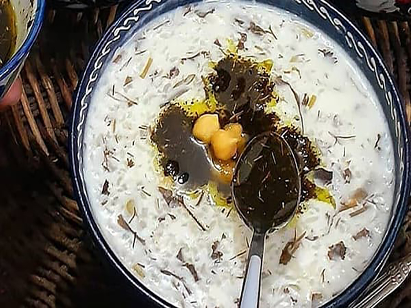 طرز تهیه آش دوغ سرعین / اردبیل و تبریز 2 طرز تهیه آش دوغ سرعین