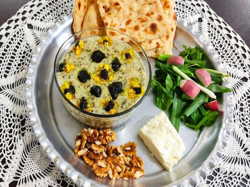 آش دوغ تبریز + دستور پخت 3 فرهنگ غذایی شهر تبریز